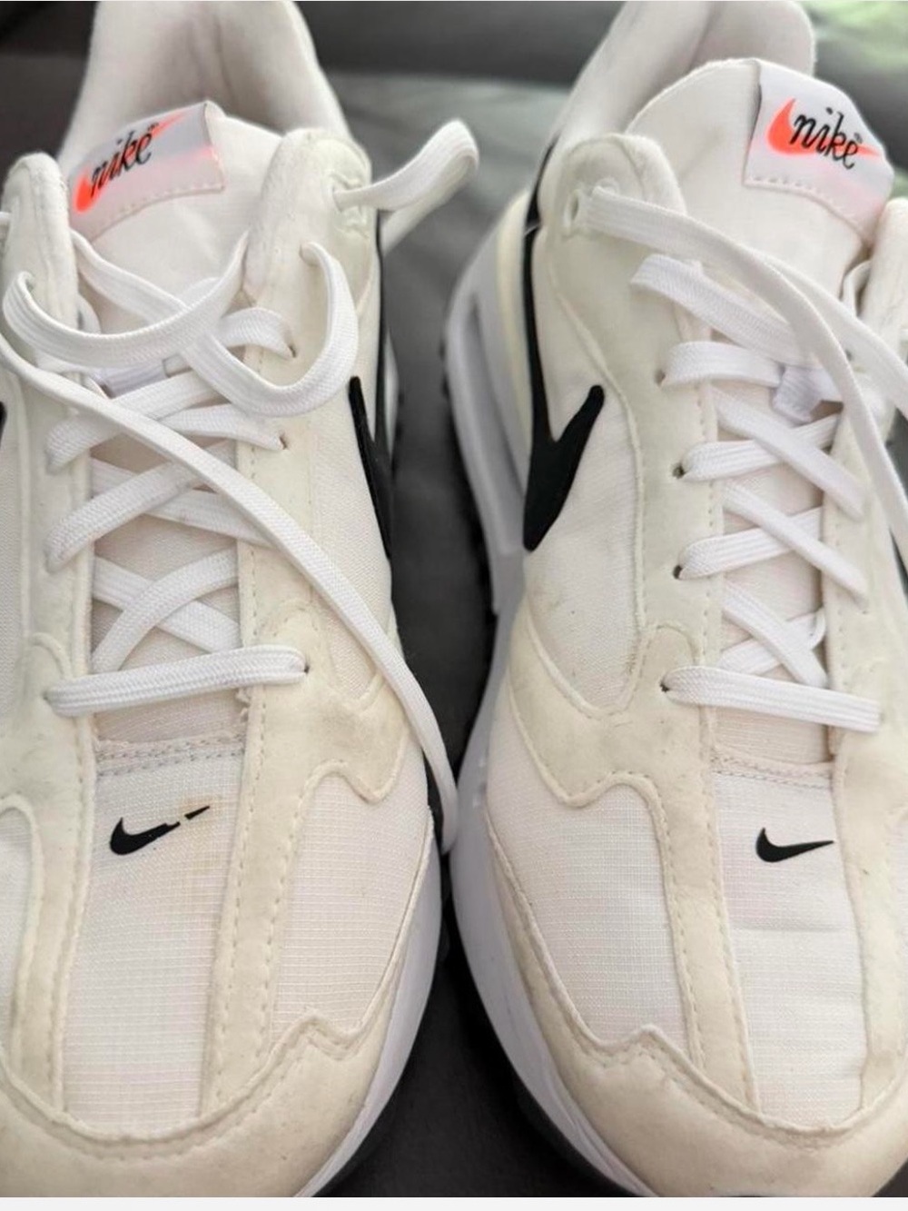 Nike White Shoe Interior Tag - Size UK 6.5 / EUR 40.5